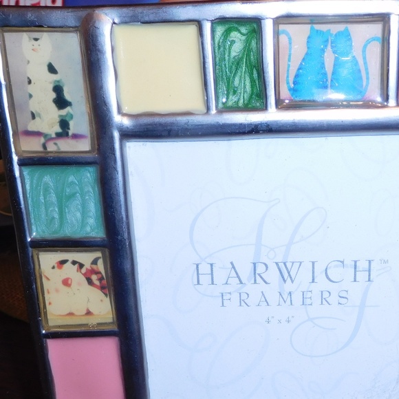 Cat Frame - Picture 2 of 3